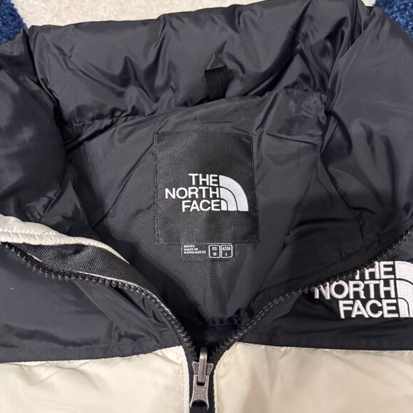 The North Face 1996 Nuptse 700 Down Puffer Jacket White Medium - Picture 2 of 4